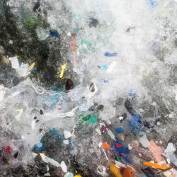 plastic-in-ocean